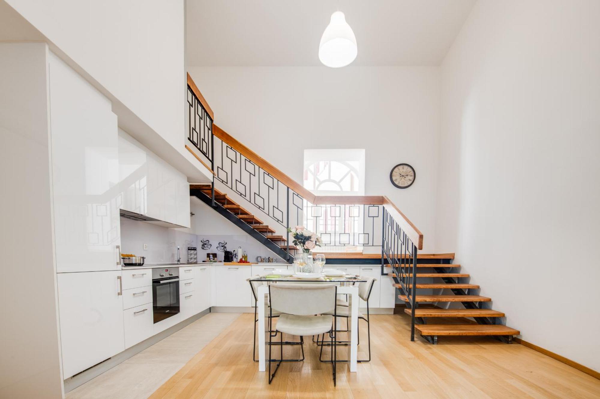 Easylife Swiss - Luxurious Garden Retreat In Castel Grande, Pergola & Historic Charm X6