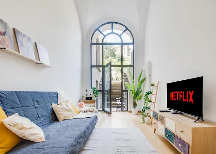 Easylife Swiss - Luxurious Garden Retreat In Castel Grande, Pergola & Historic Charm X6