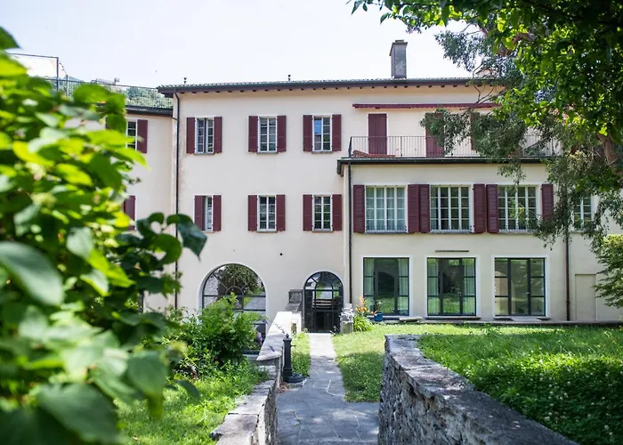 Easylife Swiss - Luxurious Garden Retreat In Castel Grande, Pergola & Historic Charm X6
