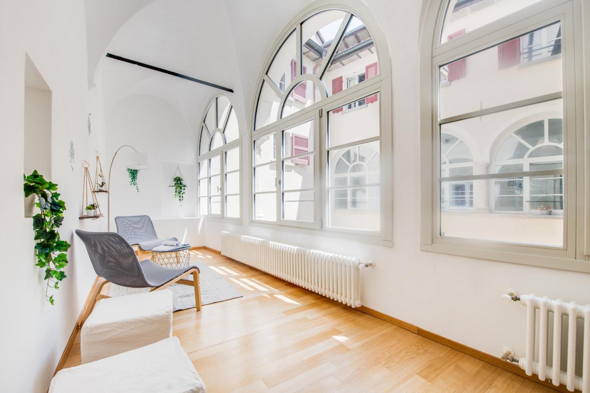 Easylife Swiss - Luxurious Garden Retreat In Castel Grande, Pergola & Historic Charm X6 Appartement Canton de Bellinzone